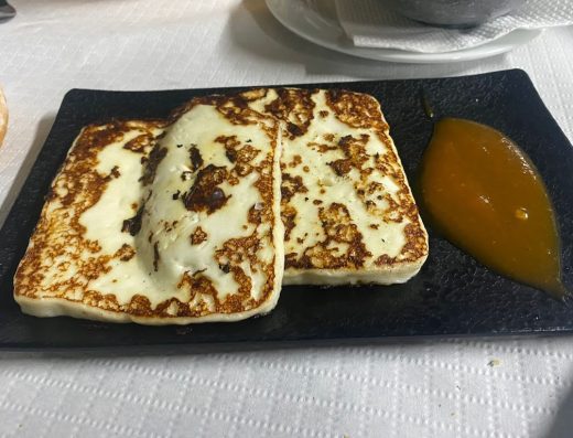 Guachinche Cas Toñito - Queso asado